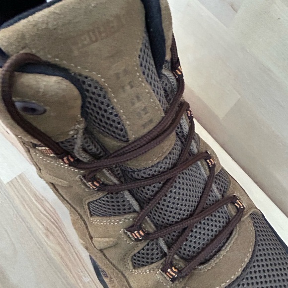 RedHead Brown and Black Outdoor Boots with Ankle Support - Picture 3 of 6